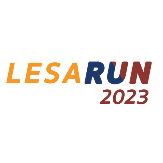 LESA RUN IN THE PARK